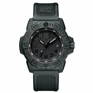 Luminox Men’s Navy SEAL Blackout Carbon Compound Watch XS.3501.BO.F