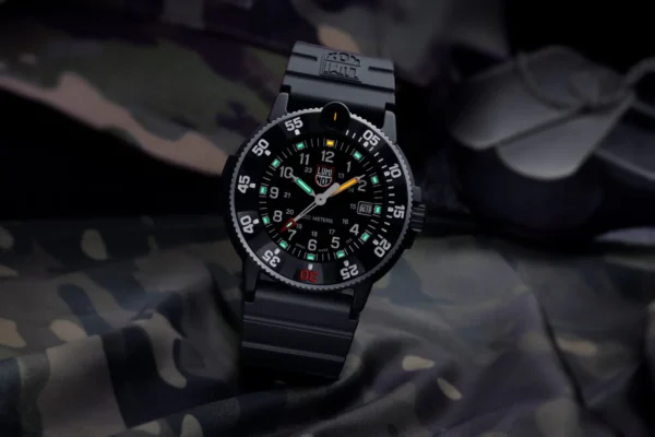 Luminox Navy SEAL Original 3001 Heritage Dive Watch, 43 mm XS.3001.H - Image 9