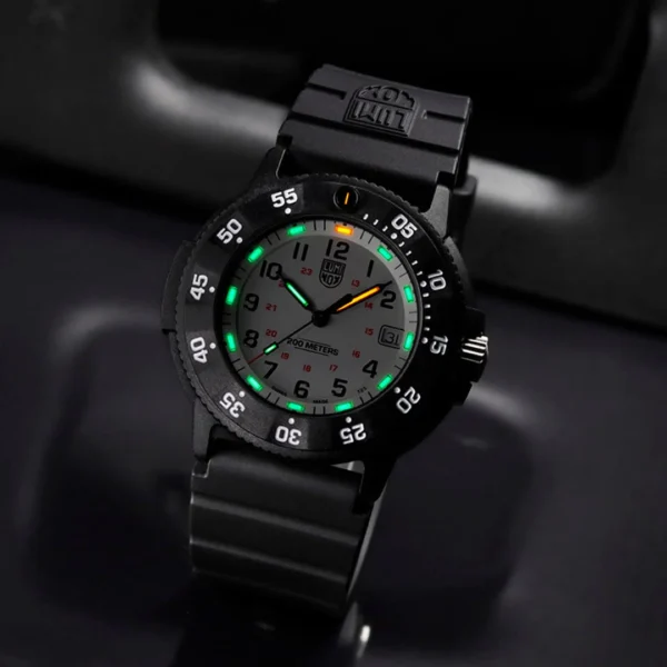 Luminox Navy SEAL 43 mm, Dive Watch XS.3007.EVO.S - Image 11