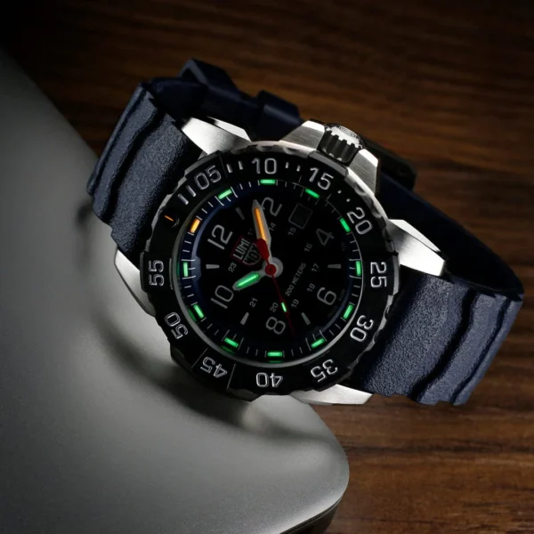 Luminox Navy SEAL Rubber, Steel, CARBONOX (RSC) Military Dive Watch, 45 mm XS.3253.CB - Image 7