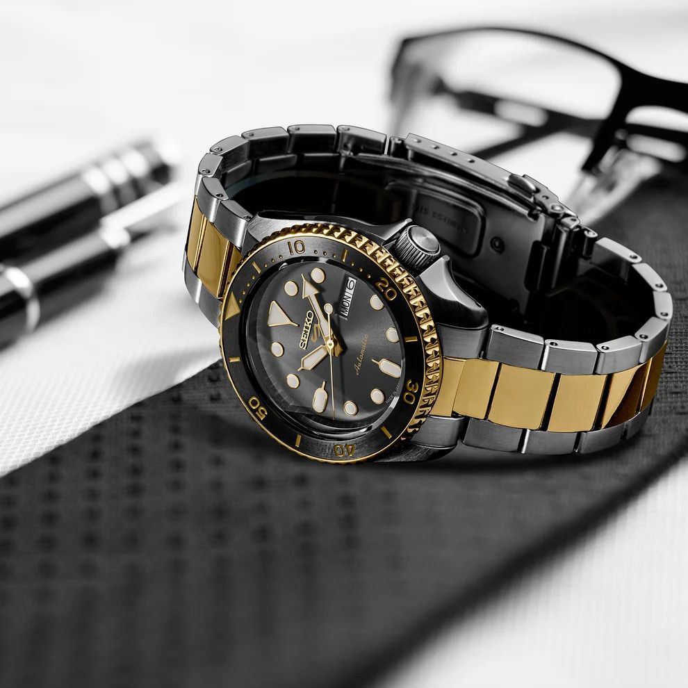Seiko 5 Sports Automatic Two Tone Men's Watch SRPK22 - Image 5